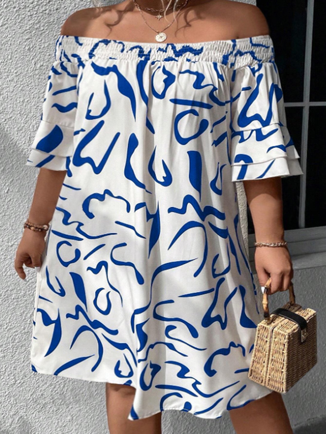 Casual Chic Plus-Size Printed Dress